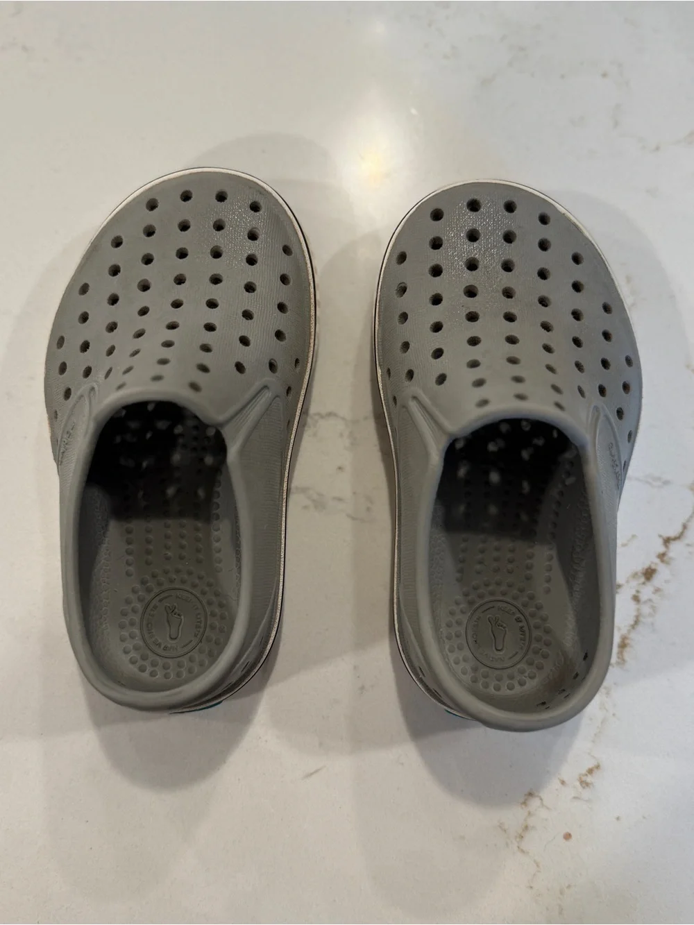 Native Shoes Miles Kids Slip On Water Shoes Dublin Grey White C7